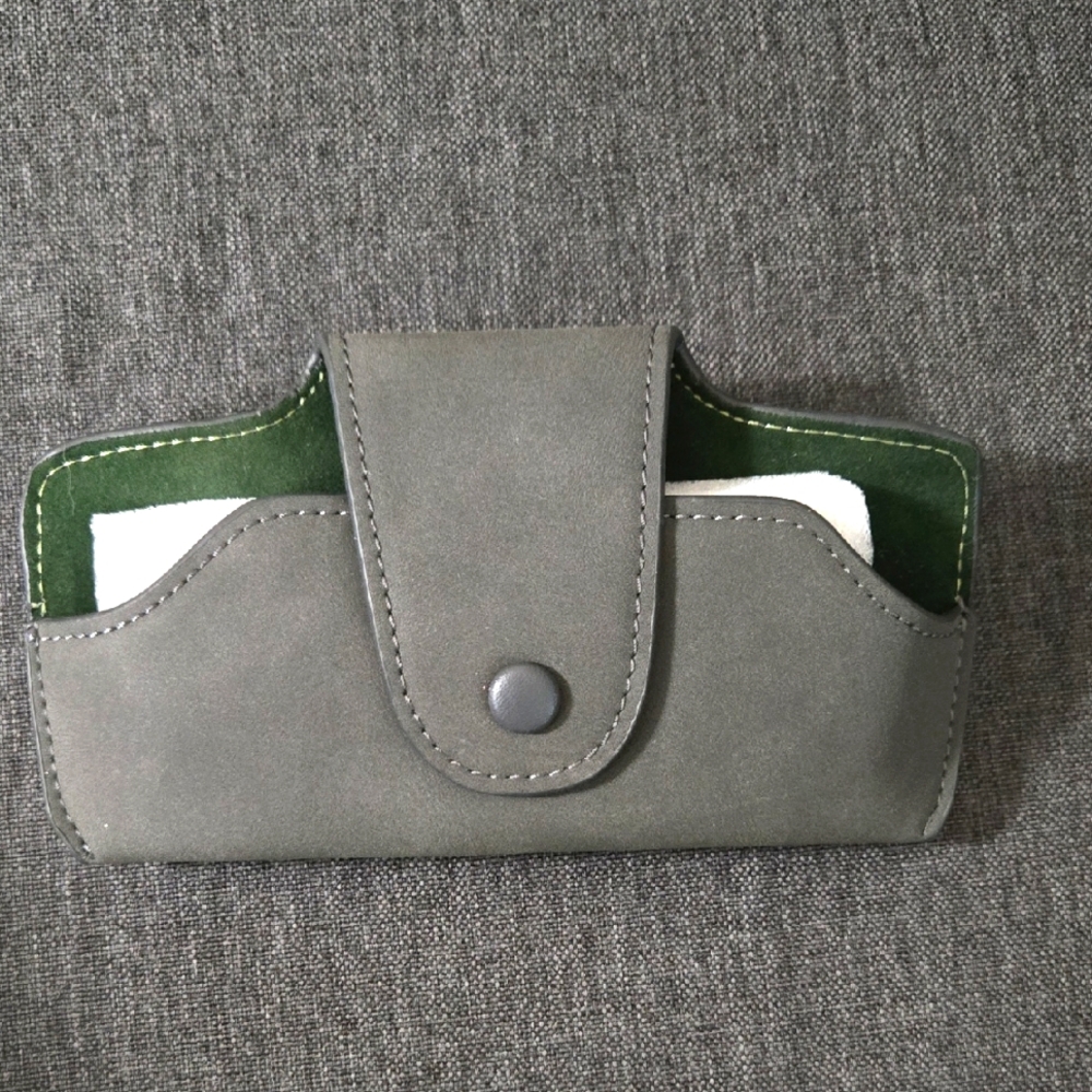 💥Sunglass Case For Car Visor
